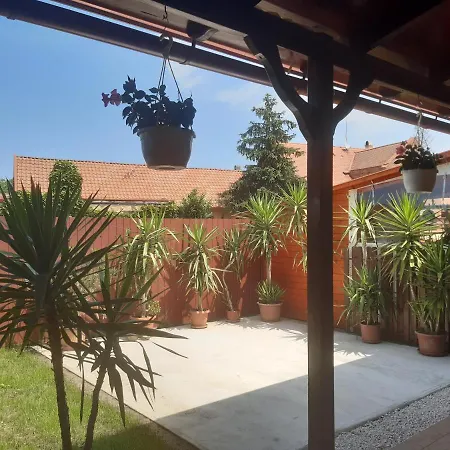 Boglárka Apartman