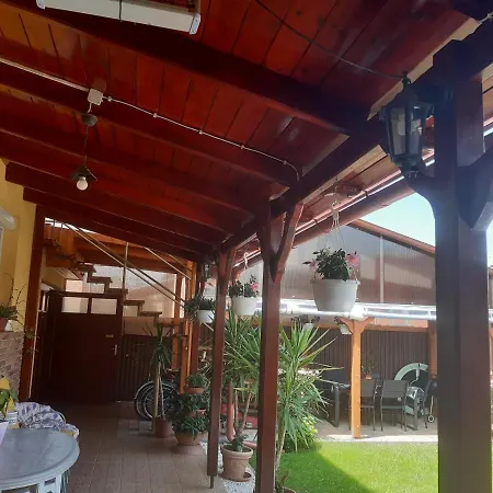 Boglárka Apartman